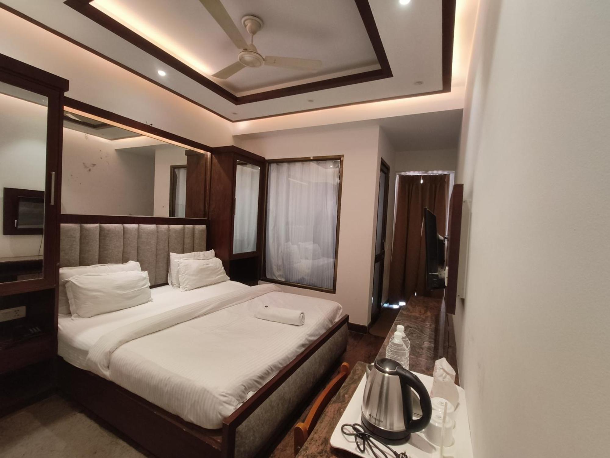 Jjk Rukmini Vilas Hotel & Banquet Muzaffarpur Eksteriør billede