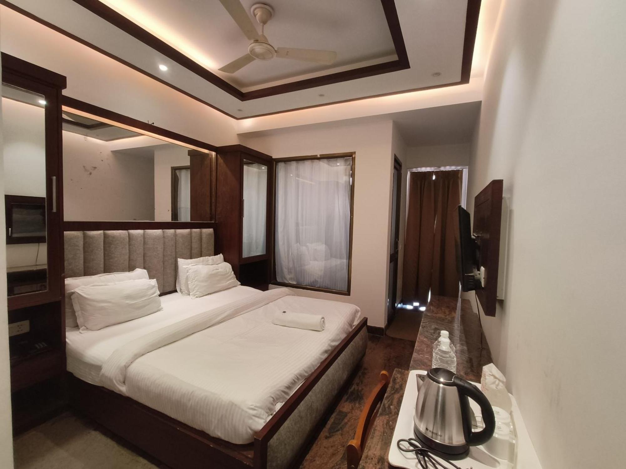 Jjk Rukmini Vilas Hotel & Banquet Muzaffarpur Eksteriør billede