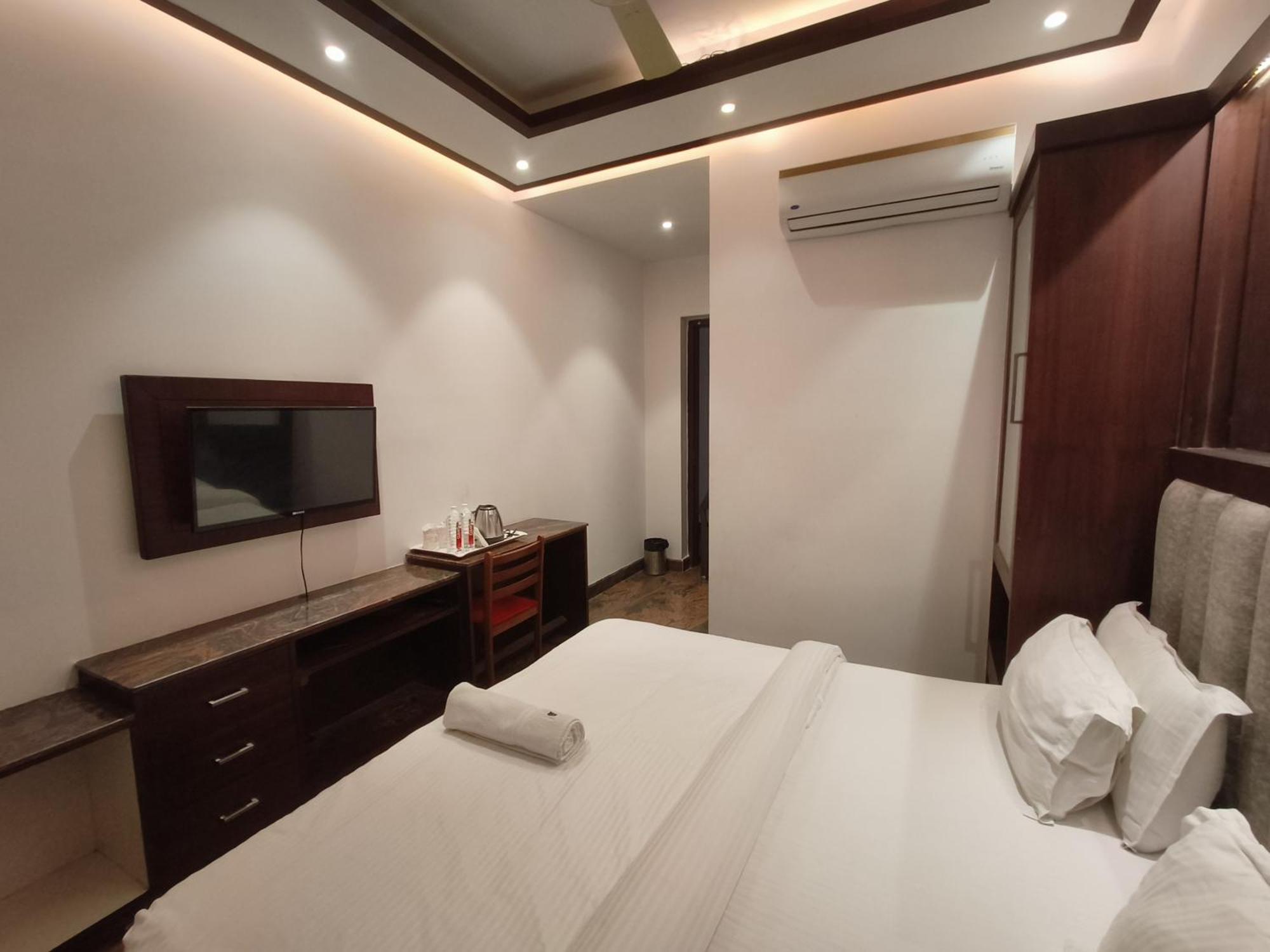 Jjk Rukmini Vilas Hotel & Banquet Muzaffarpur Eksteriør billede