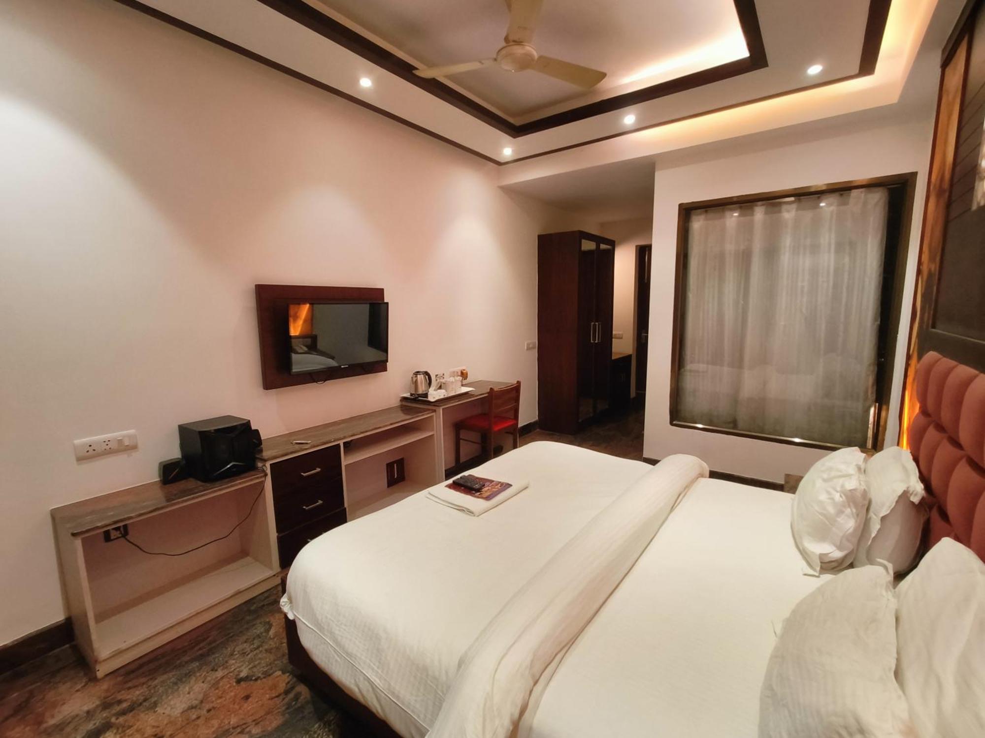 Jjk Rukmini Vilas Hotel & Banquet Muzaffarpur Eksteriør billede
