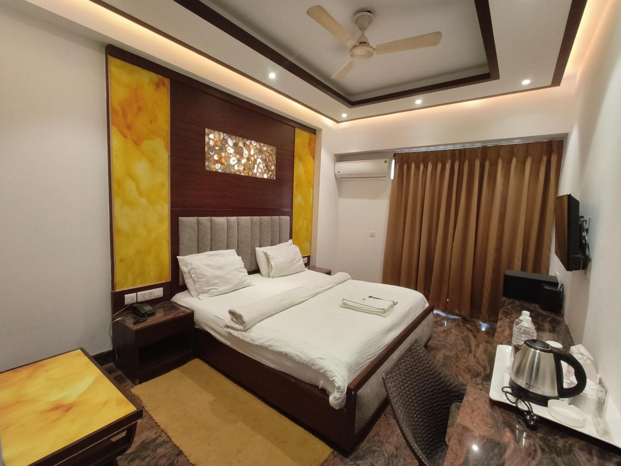 Jjk Rukmini Vilas Hotel & Banquet Muzaffarpur Eksteriør billede