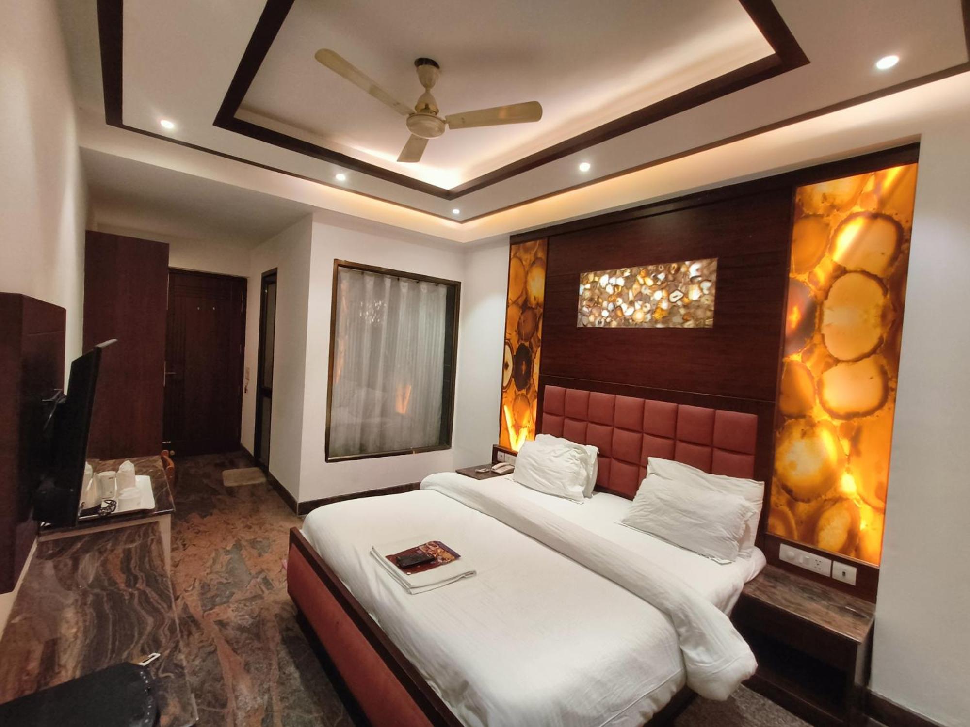 Jjk Rukmini Vilas Hotel & Banquet Muzaffarpur Eksteriør billede