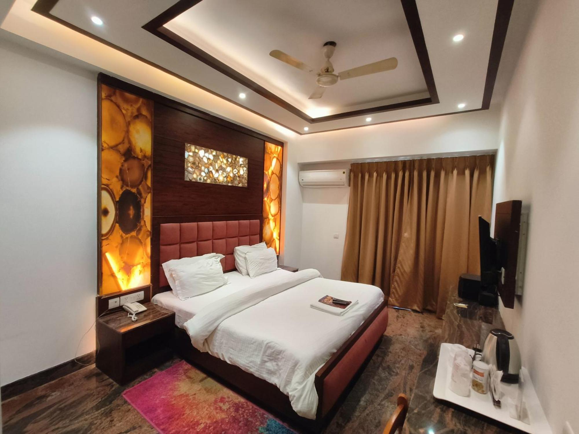 Jjk Rukmini Vilas Hotel & Banquet Muzaffarpur Eksteriør billede