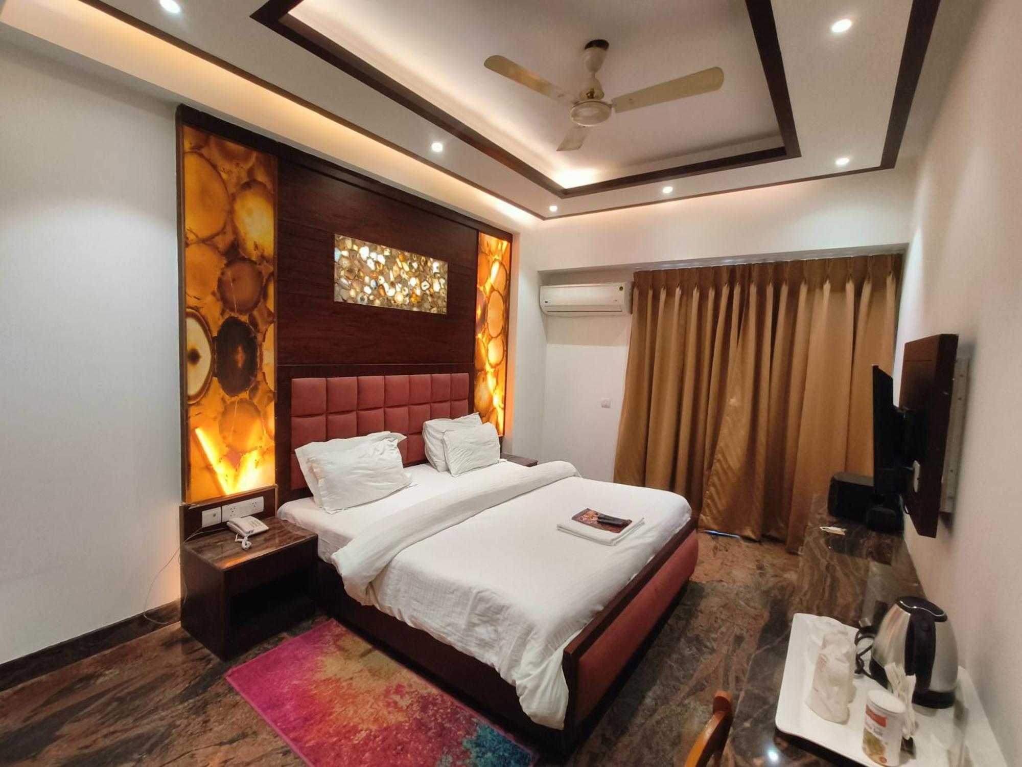 Jjk Rukmini Vilas Hotel & Banquet Muzaffarpur Eksteriør billede
