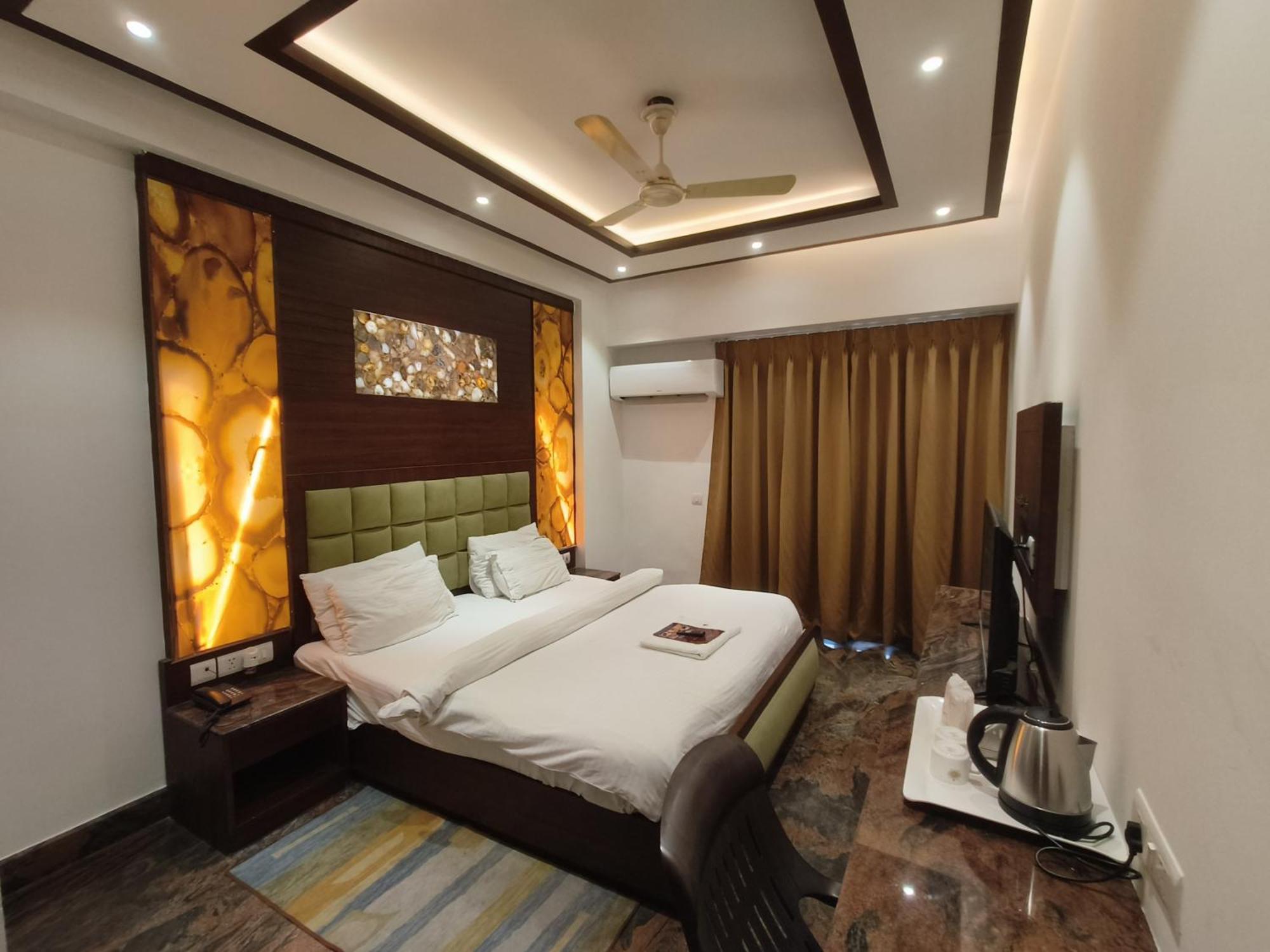 Jjk Rukmini Vilas Hotel & Banquet Muzaffarpur Eksteriør billede