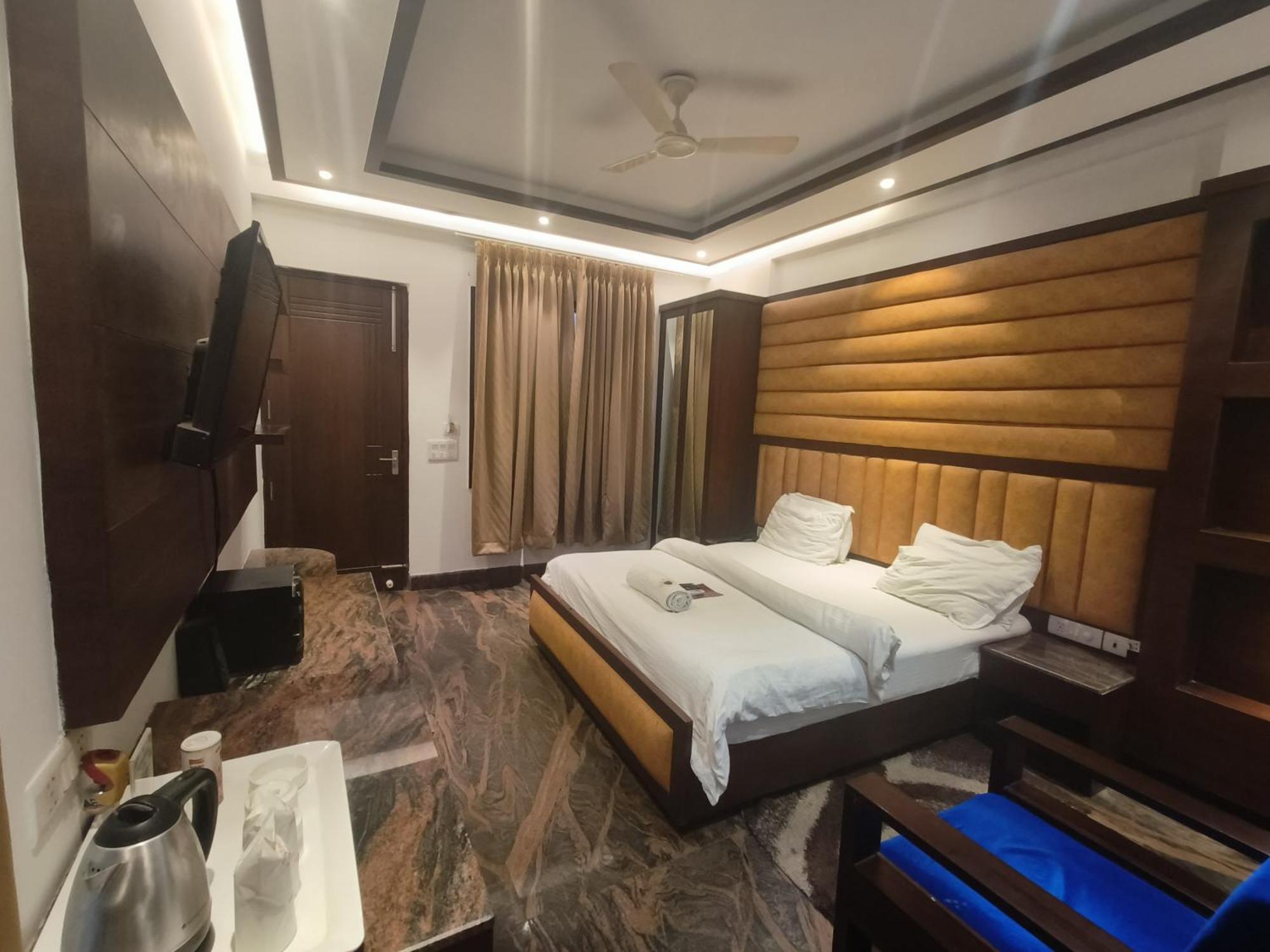 Jjk Rukmini Vilas Hotel & Banquet Muzaffarpur Eksteriør billede